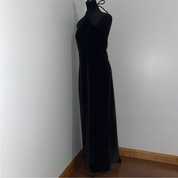 Reformation- Black Nyla Velvet Halter Dress Backless Thigh High Slit Size Large - Picture 9 of 15